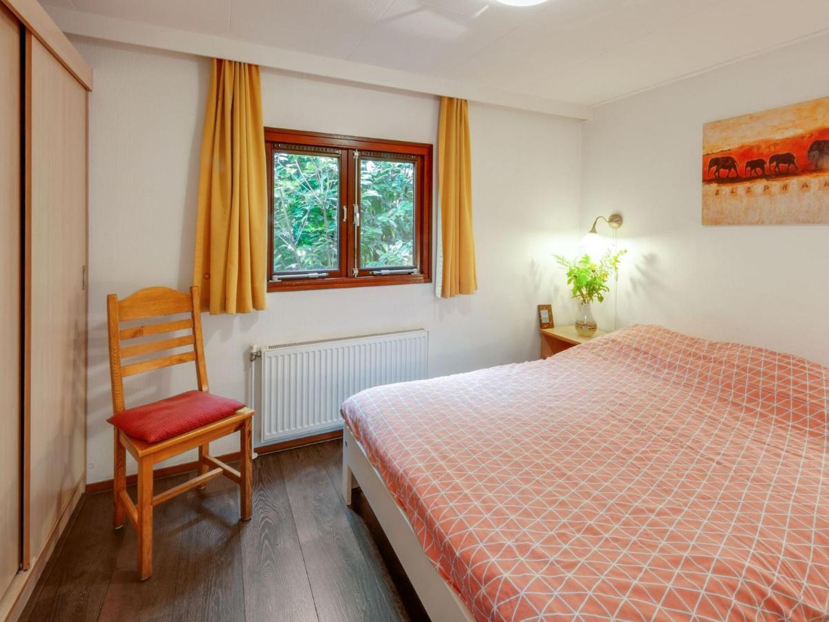 Tasteful Chalet Near Ommen For Family Stegeren Buitenkant foto